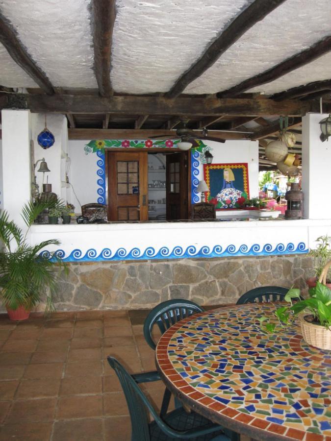 Oceanfront Bungalows - Paradise Rentals Santa Catalina Eksteriør bilde