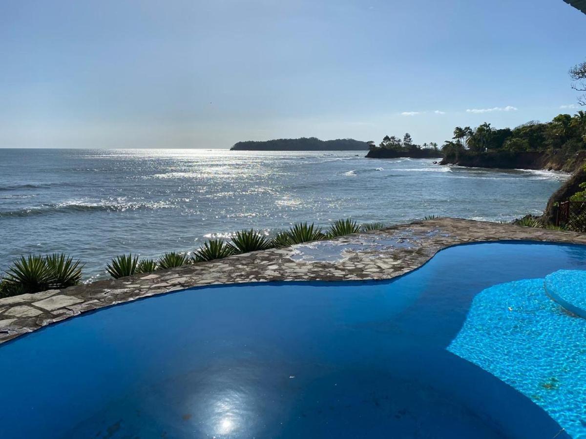 Oceanfront Bungalows - Paradise Rentals Santa Catalina Eksteriør bilde
