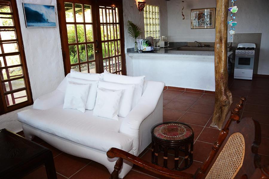Oceanfront Bungalows - Paradise Rentals Santa Catalina Eksteriør bilde
