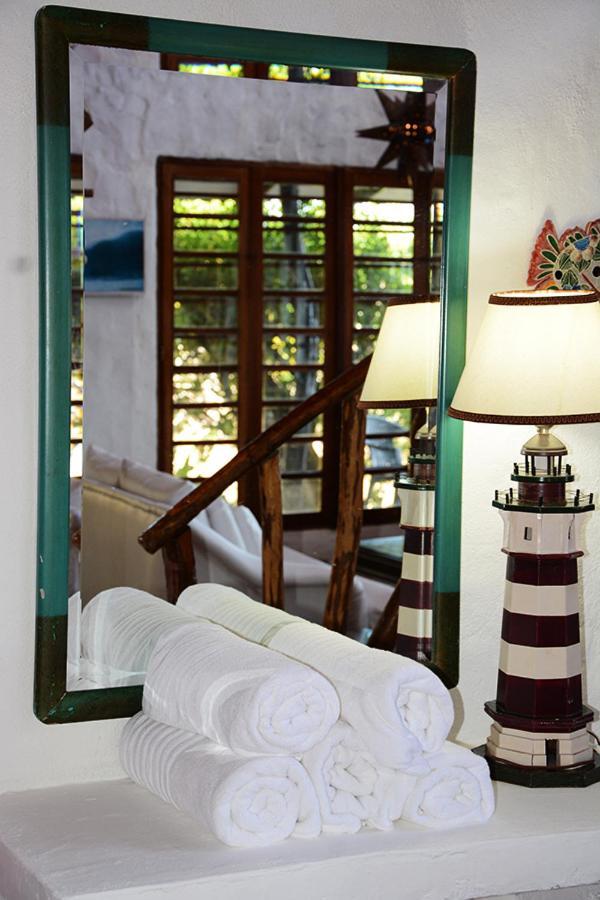Oceanfront Bungalows - Paradise Rentals Santa Catalina Eksteriør bilde
